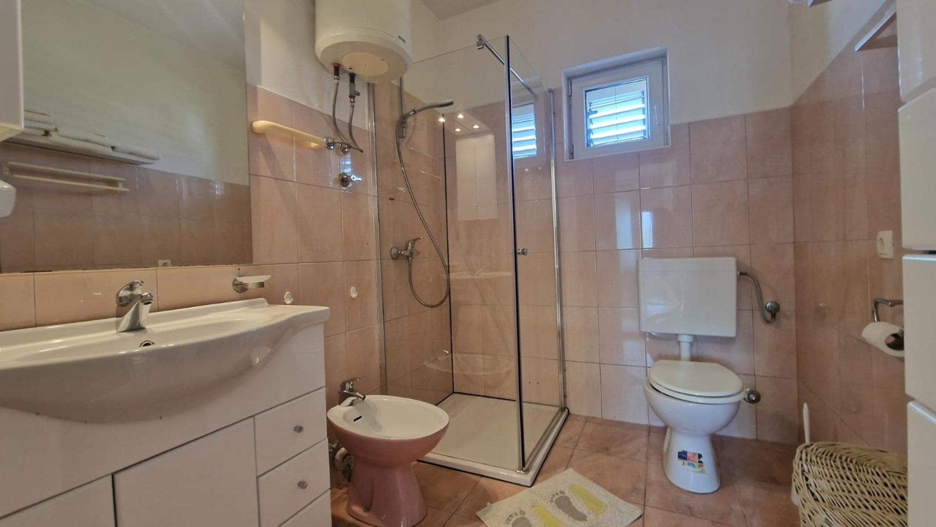 Kuca Za Odmor Laura Apartment Razanac Bagian luar foto